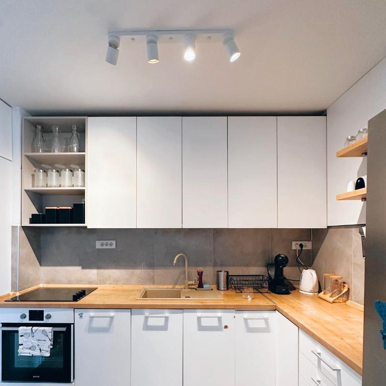 Apartman Lorka - Two-Bedroom Apartment - 15
