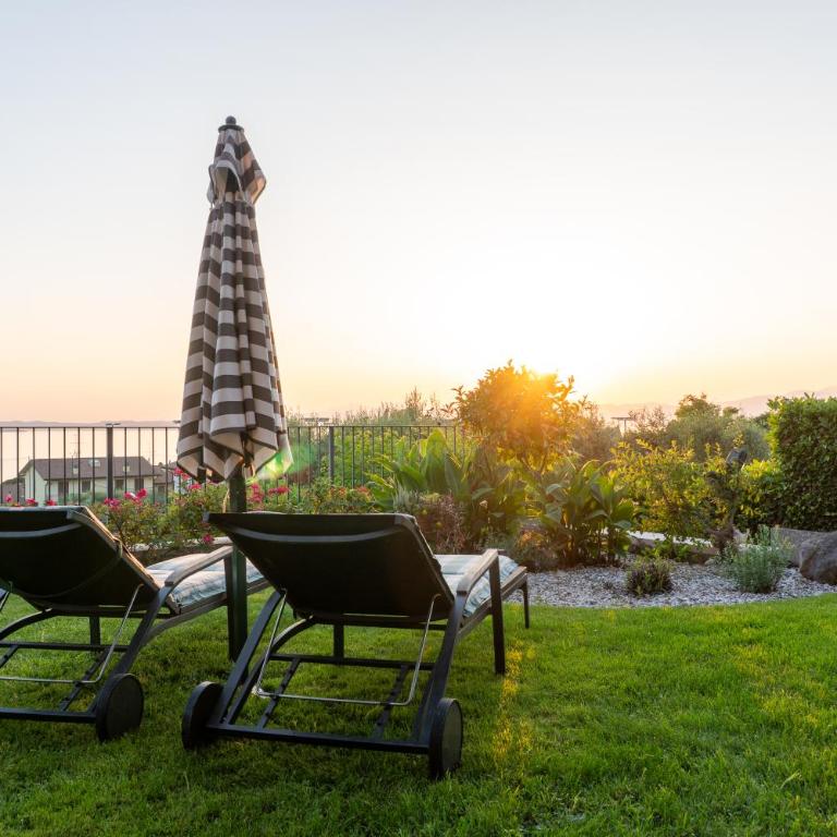 Ausblick Lazise Gardasee - Ferienhaus mit Seeblick, Infinity Pool, Garten und Garage - Casa con 2 Camere da Letto - 45