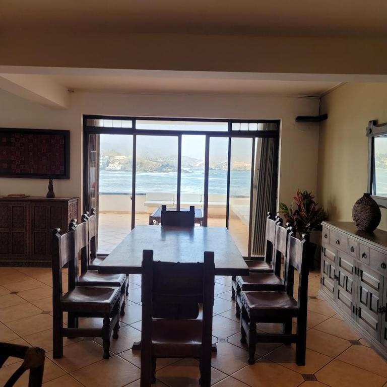 Casa 4 DORM - 3 VISTAMAR, 14 a 20 pax piscina propia - Four-Bedroom House - 68