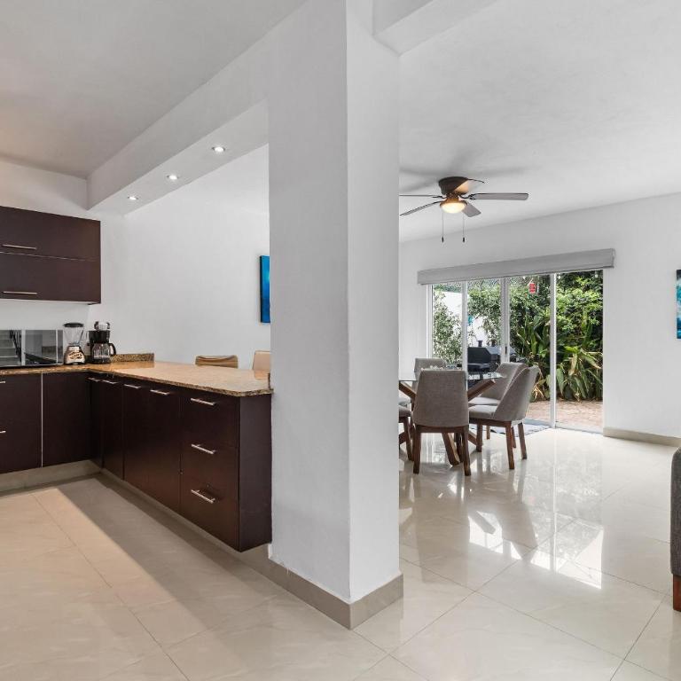 Casa Encanto - 3Bdr, 2.5bath w/Jacuzzi and Parking - Superior Villa - 21