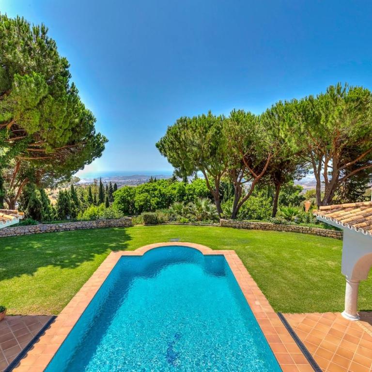 LYX HOMES Villa in Mijas with private heated pool - Villa - 2