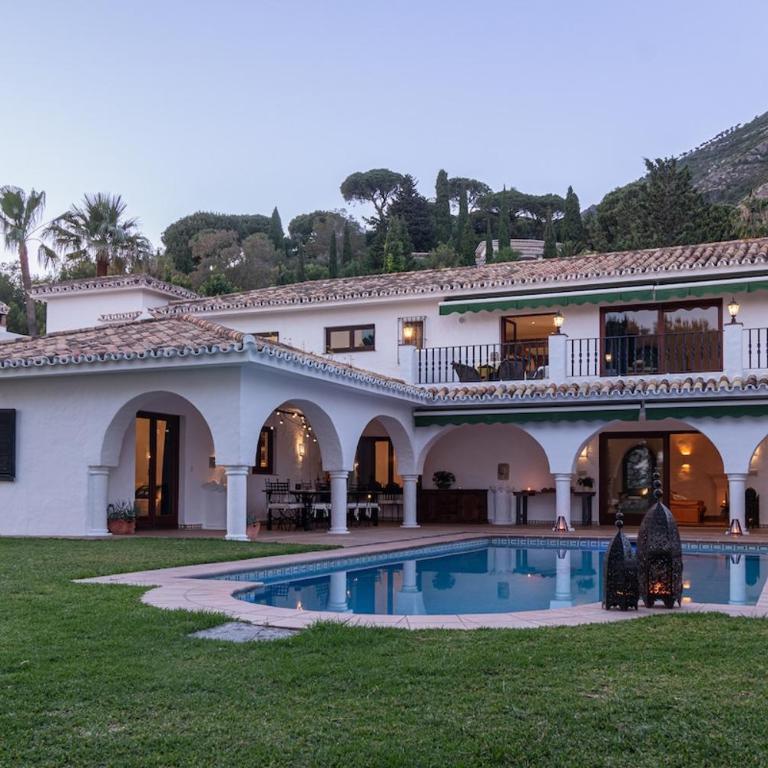 LYX HOMES Villa in Mijas with private heated pool - Villa - 53