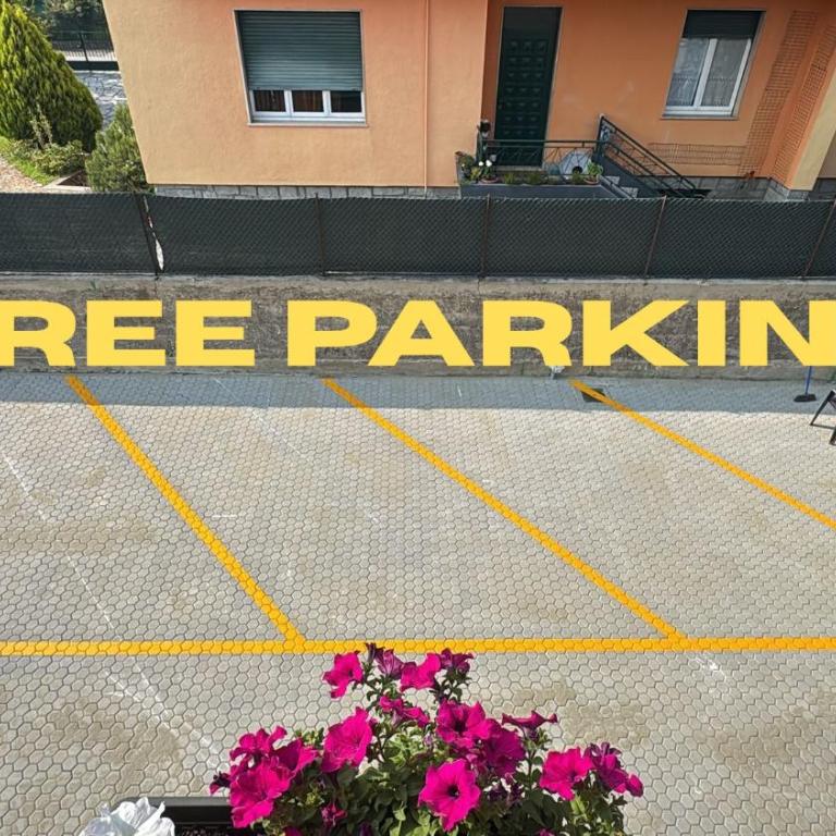 Free Parking Elmi - due passi dal Lago Maggiore - Appartamento con 1 Camera da Letto - 2
