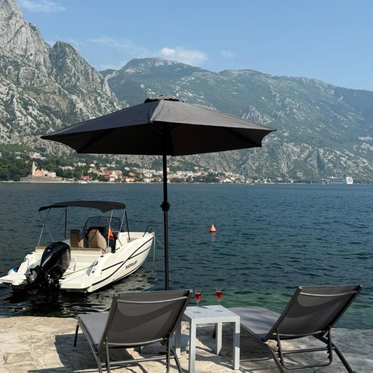 Seafront apartment - One-Bedroom Apartment - 19