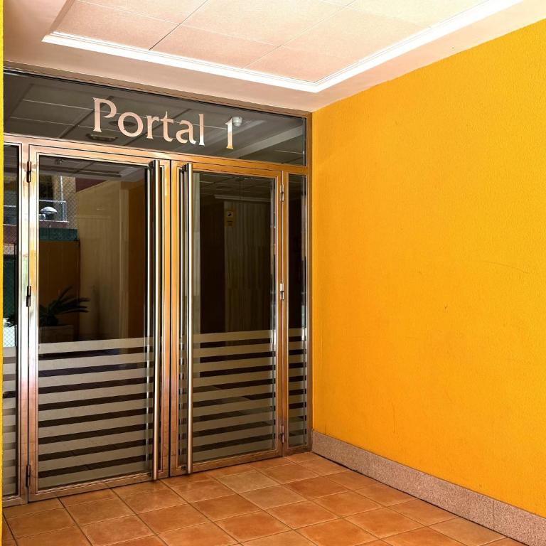Premium Apartment in Roquetas de Mar - Three-Bedroom Apartment - 33