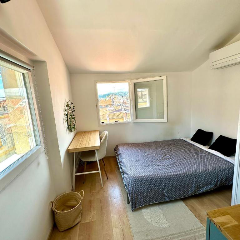 Studio Vieux Nice dernier étage - Appartement 1 Chambre - 7