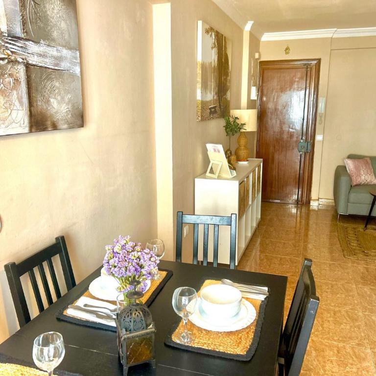 Cozy 2 Bedroom Apartment in Torremolinos Centre - Apartamento de 2 dormitorios - 2