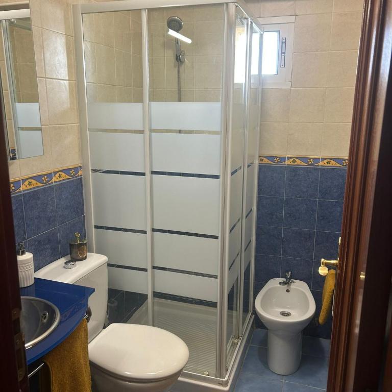 Cozy 2 Bedroom Apartment in Torremolinos Centre - Apartamento de 2 dormitorios - 14
