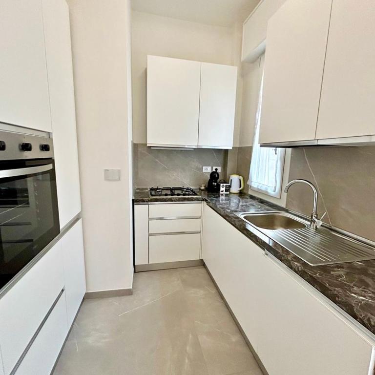 Sant'Orsola Apartment - Eleganza e Comfort a Bologna - Appartamento con 2 Camere da Letto - 10