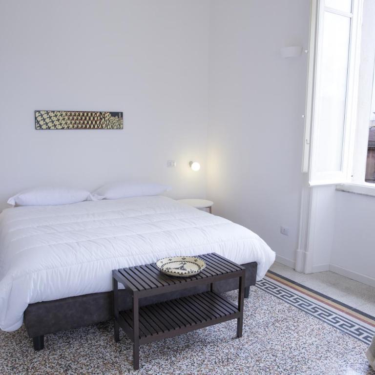 B&B Angioy 18 - Superior Double Room - 5