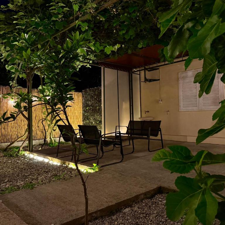 Spin Inn - Two-Bedroom House - 24
