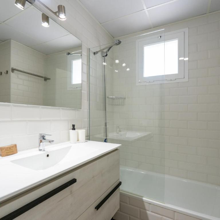 Small Oasis Manilva - Cozy Apartment - Apartamento - 14
