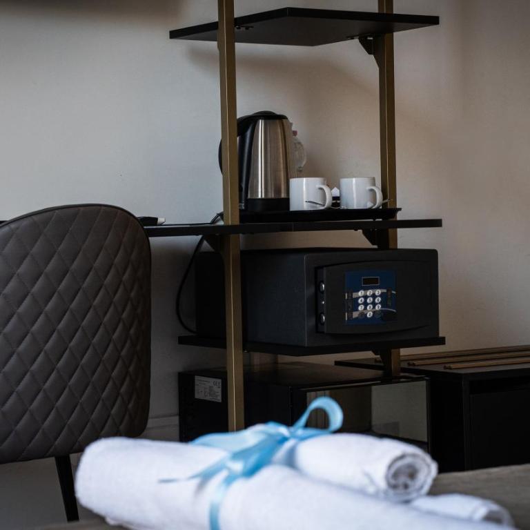 Celeste Rooms - Boutique B&B with Breakfast near Via Etnea - Double Room with Private Bathroom - 8