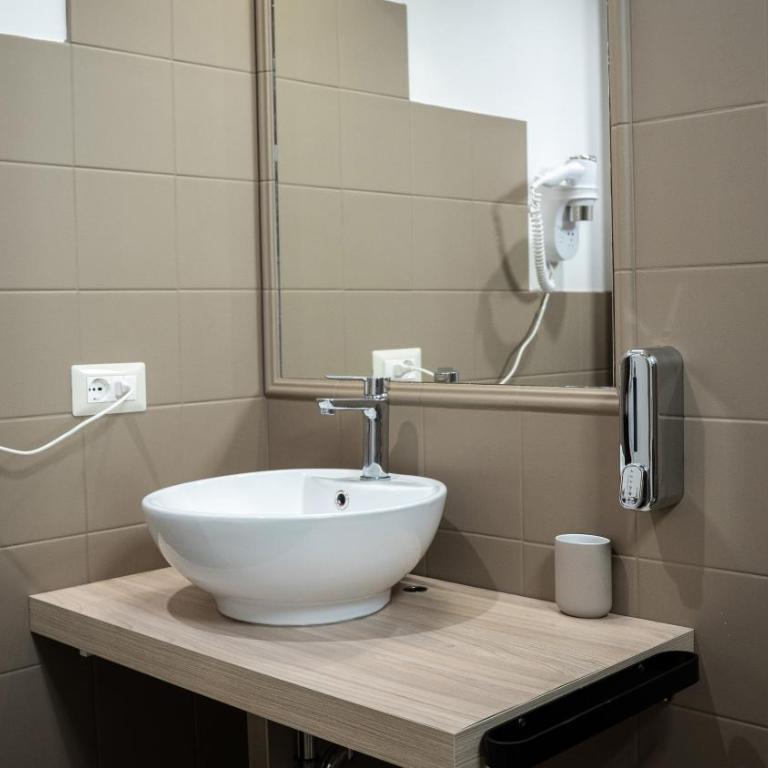 Celeste Rooms - Boutique B&B with Breakfast near Via Etnea - Standard Double Room - 9
