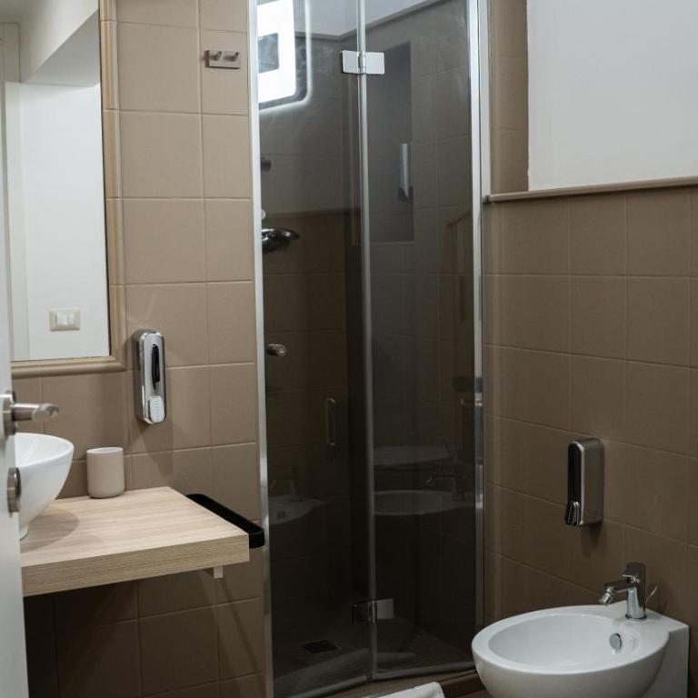 Celeste Rooms - Boutique B&B with Breakfast near Via Etnea - Standard Double Room - 10