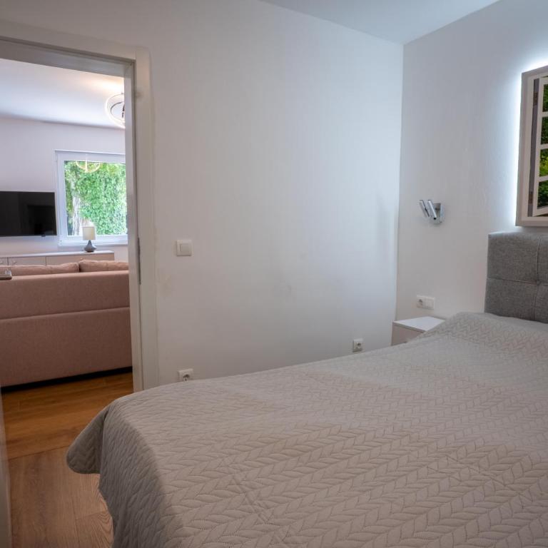 Urban Base - One-Bedroom Apartment - 17