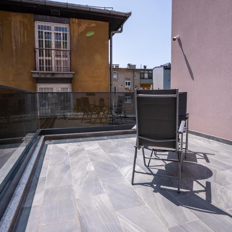Urban Base - One-Bedroom Apartment - 29