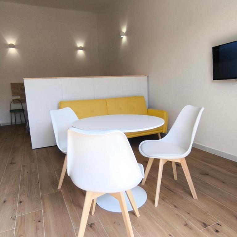 Va' Pensiero Apartments - Monolocale con Balcone - 14