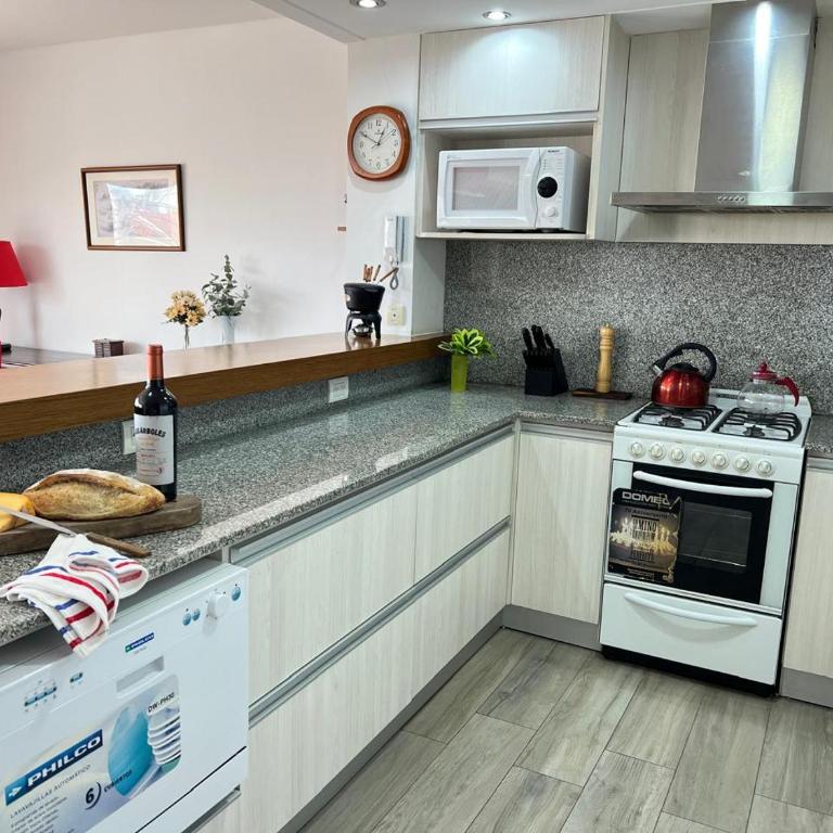 Departamento de Categoría a 50mt de Playa La Perla - Apartamento de 2 dormitorios - 16