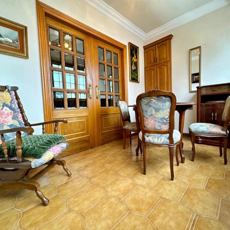 Wagner Playa Apartment - Two-Bedroom Apartment - 11