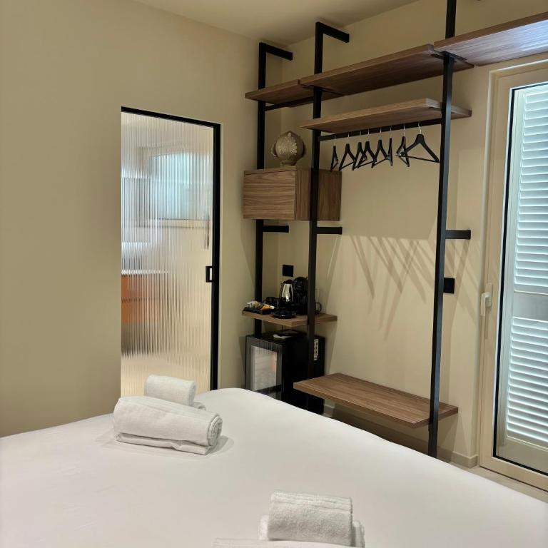 Settanni Suites - Camera Matrimoniale Deluxe con Balcone - 2