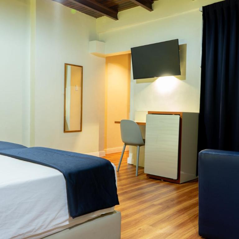 Hotel El Arroyo - Superior Suite - 6