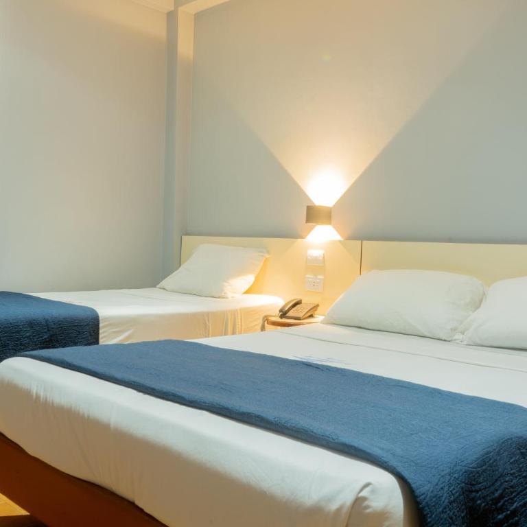 Hotel El Arroyo - Triple Room - 2