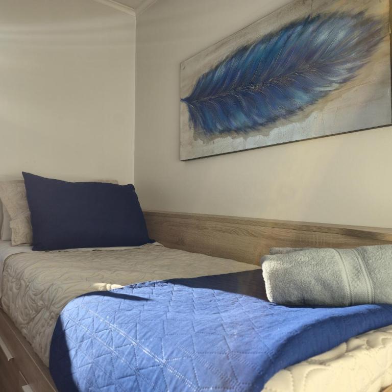 Depto con calefacción a pasos del Parque Arauco - Apartamento de 2 dormitorios - 10
