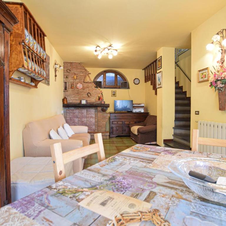 Accogliente Casa Con 3 Camere Da Letto - Casa Vacanze con 3 Camere da Letto - 1