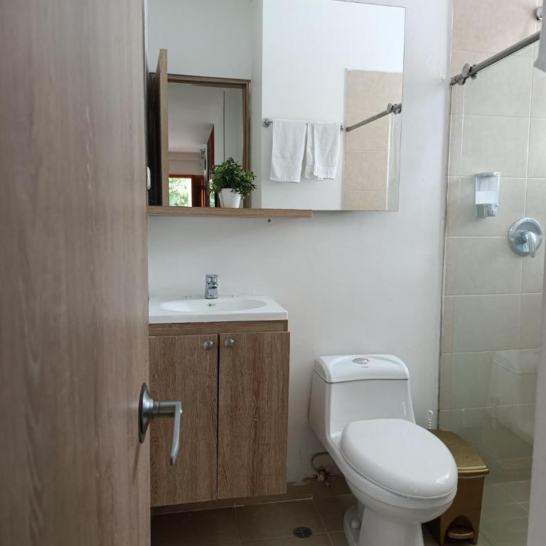 Apartahotel Provenza - Apartamento Clásico - 25