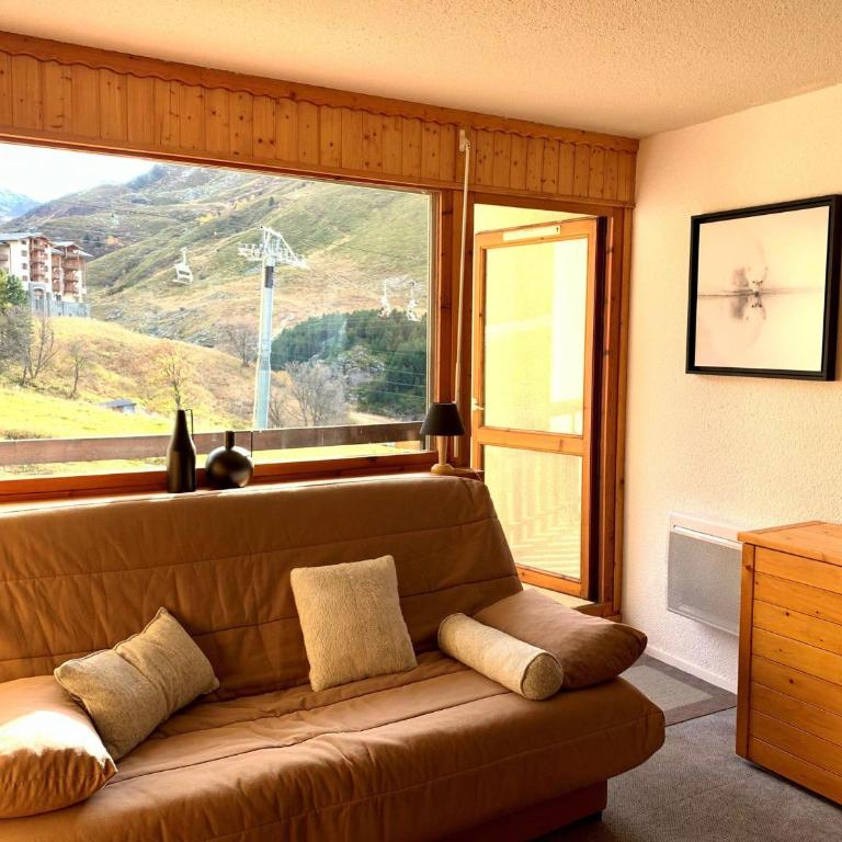Chalet 24m², 4 pers, balcon sud, parking privatif, aux pieds des pistes Les Menuires - FR-1-344-1224 - Apartment - 2