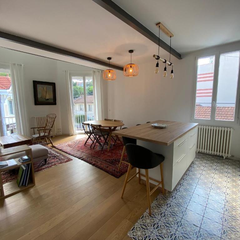 Duplex T3 rénové avec balcon, près de la plage - FR-1-374-239 - Appartamento - 1