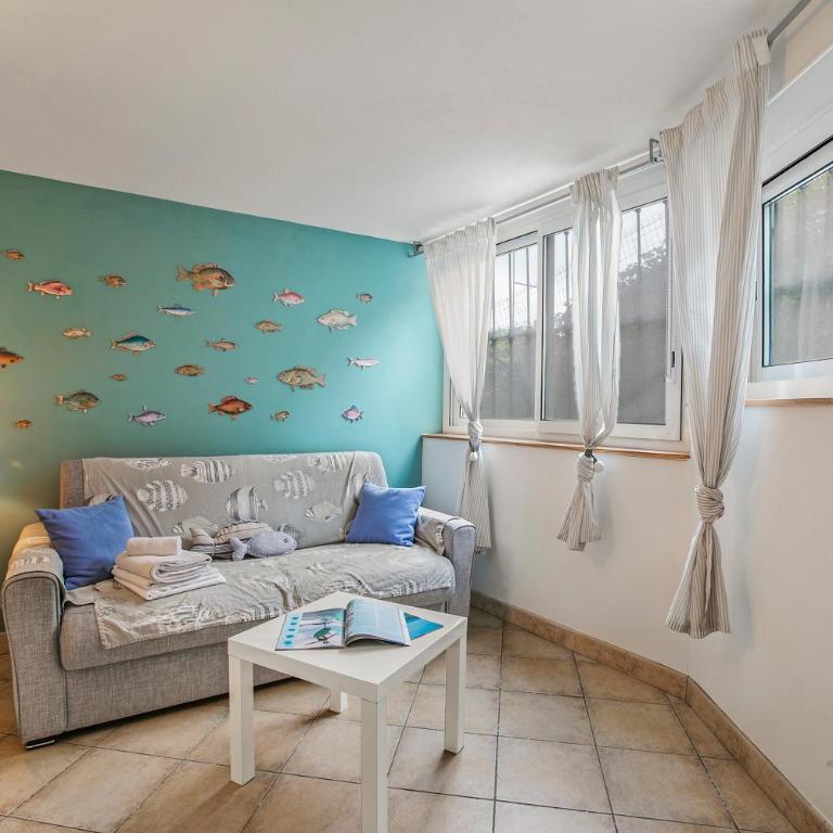 Sea Breeze Garavan Apt Villa New York - Happy Rentals - Apartment - 3