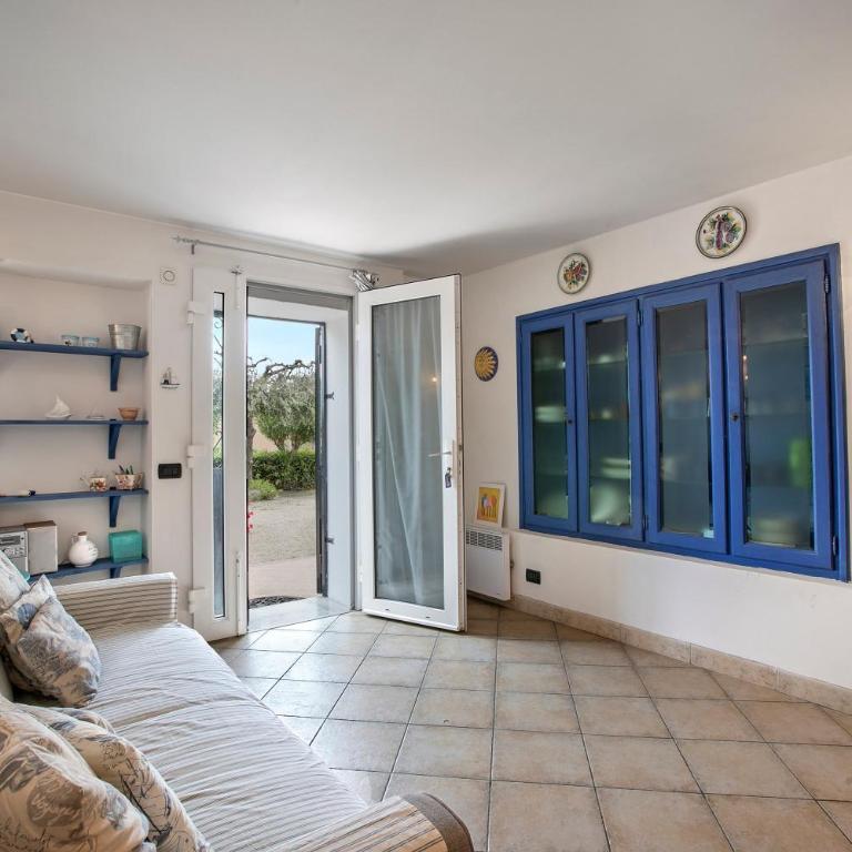 Sea Breeze Garavan Apt Villa New York - Happy Rentals - Apartment - 10