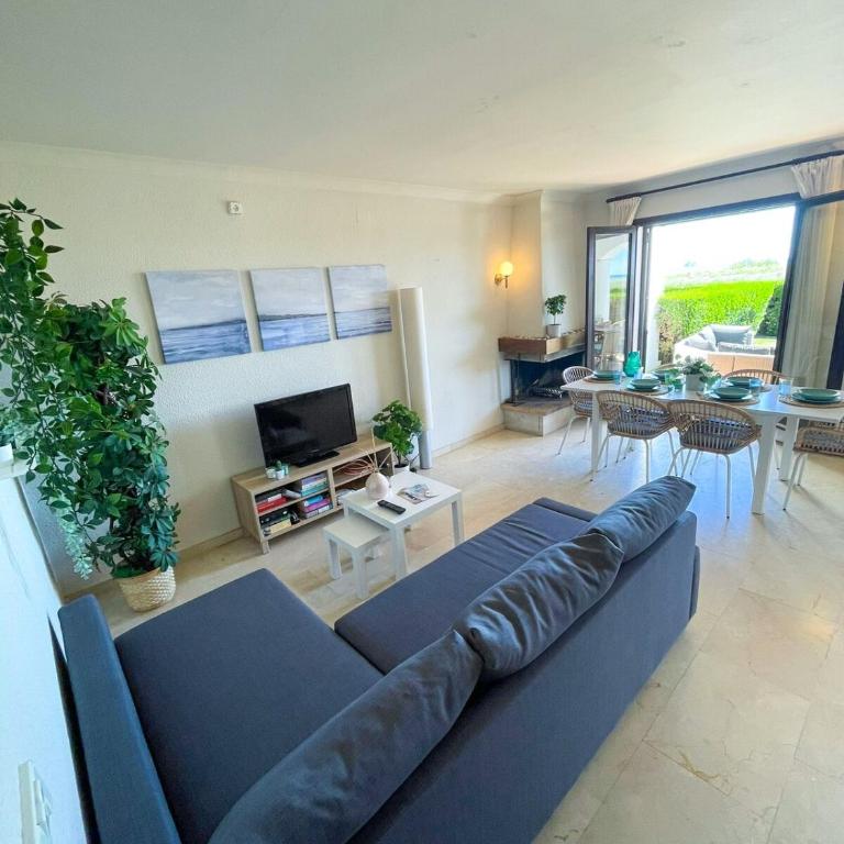 Cozy Spanish house with sea view and pool - Three-Bedroom House - 5