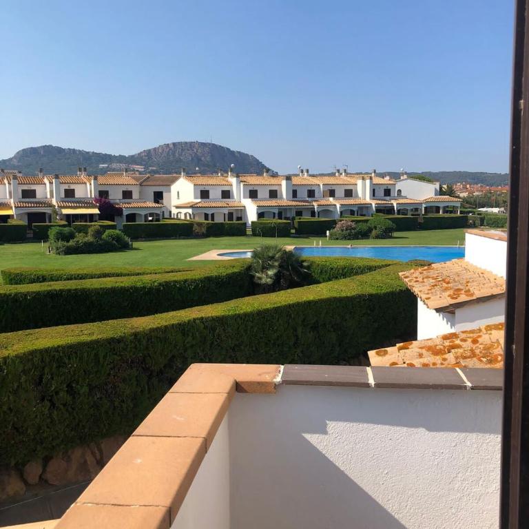 Cozy Spanish house with sea view and pool - Three-Bedroom House - 30