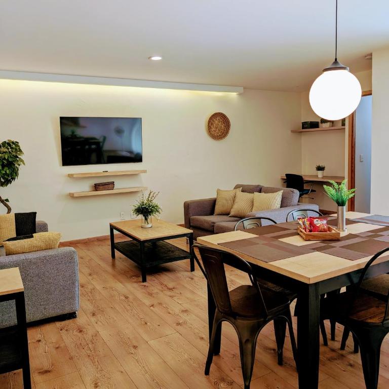 Casa Donceles Apartments and Suites, Alojamientos ideales para familias y grupos - Apartment - Ground Floor 3 - 4