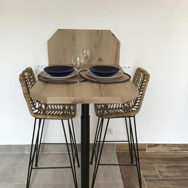 Charmant studio Vias village - Appartement 1 Chambre - 14