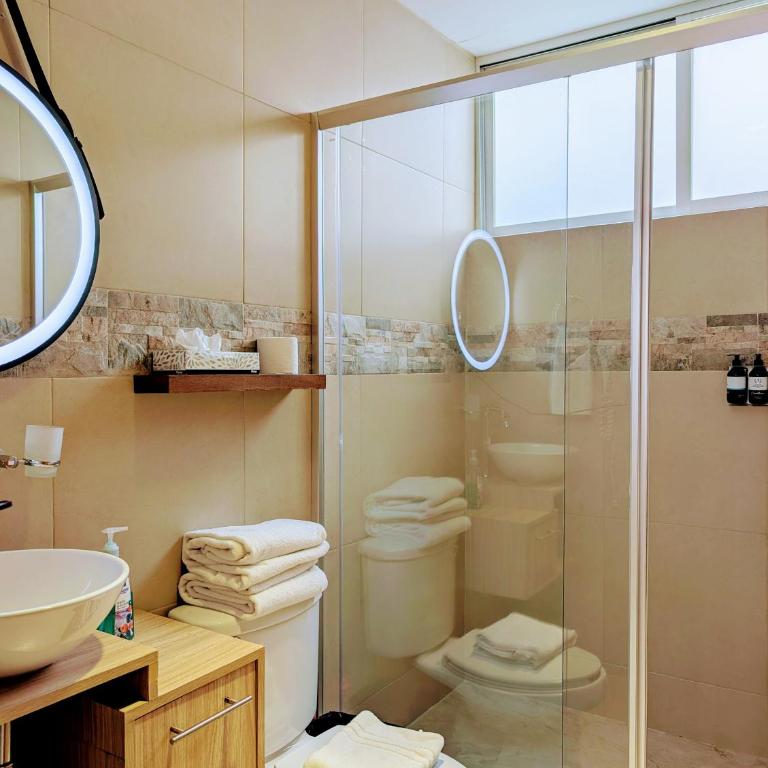 Casa Donceles Apartments and Suites, Alojamientos ideales para familias y grupos - Two-Bedroom Apartment 5 - 4