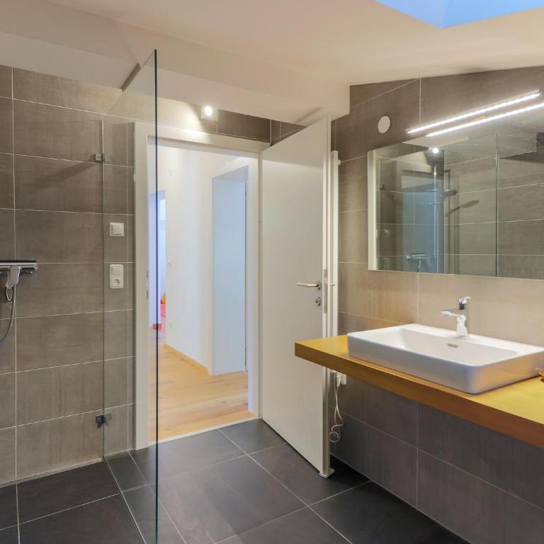 Luxurious Holiday Home in Krimml with Sauna - Ferienhaus mit 6 Schlafzimmern - 22