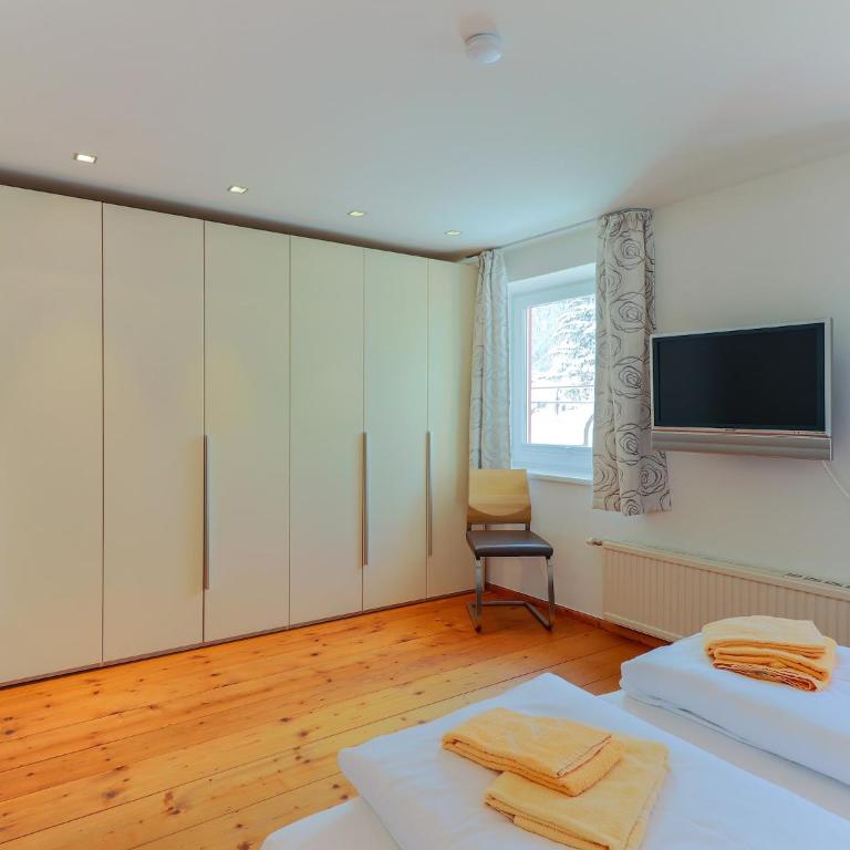 Luxurious Holiday Home in Krimml with Sauna - Ferienhaus mit 6 Schlafzimmern - 20