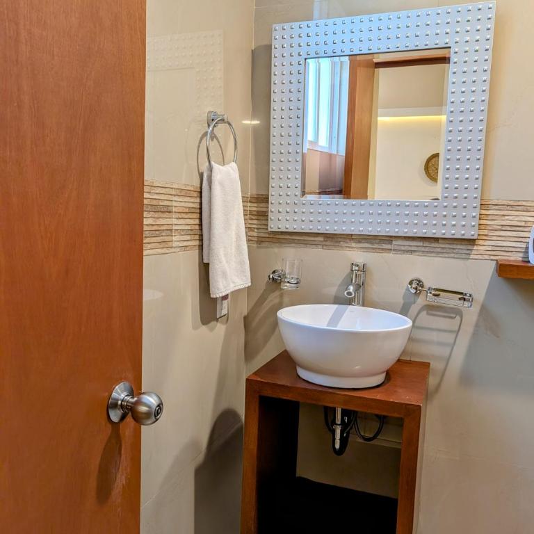 Casa Donceles Apartments and Suites, Alojamientos ideales para familias y grupos - Two-Bedroom Apartment 8 - 4