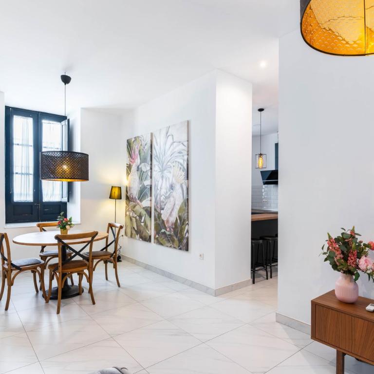 Center Almeria by Expoholidays - Apartamento Familiar de 2 dormitorios - 8