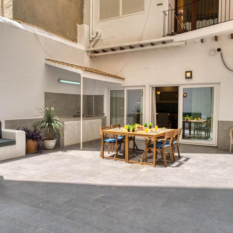Stunning Home, AC, Beach, Backyard, 4 BR - Casa de 4 dormitorios - 19