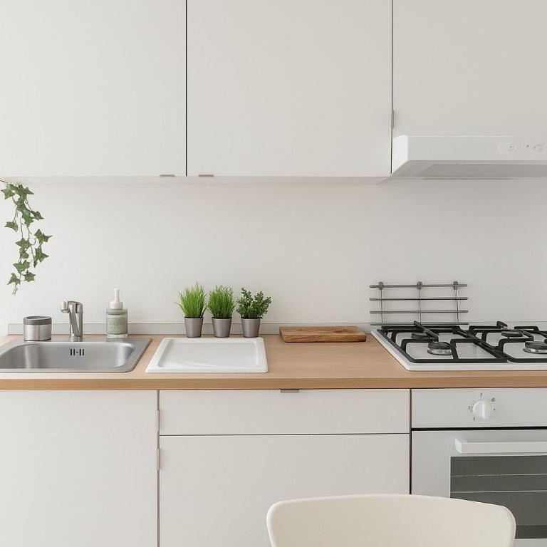 Frangipani HOUSE Cagliari luxury huge apartment city center with lift - Three-Bedroom Superior Apartment - 15