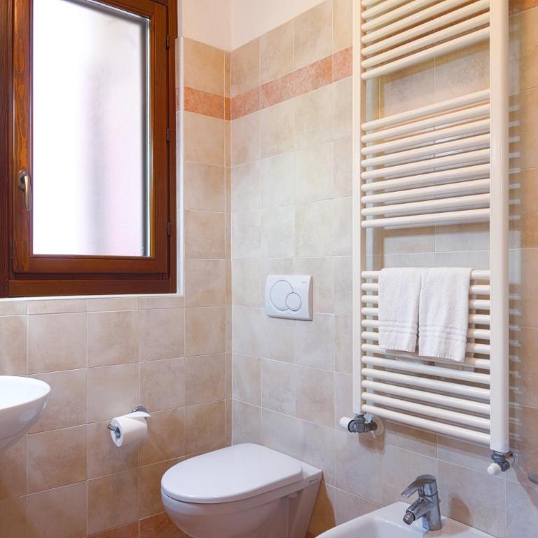 Villa Gaia - Camera Matrimoniale/Doppia con Letti Singoli con Bagno - 20