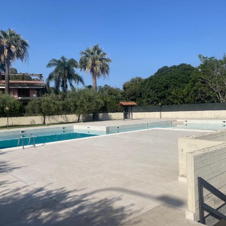Elegant apartment in residence with large pool - Appartamento con 2 Camere da Letto - 23
