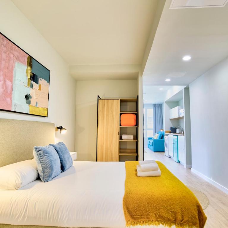 Apartamentos Olivia by gaiarooms - Estudio Superior - 12