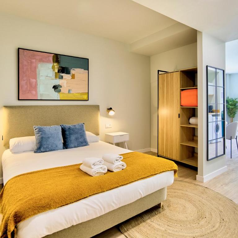Apartamentos Olivia by gaiarooms - Estudio Superior - 24