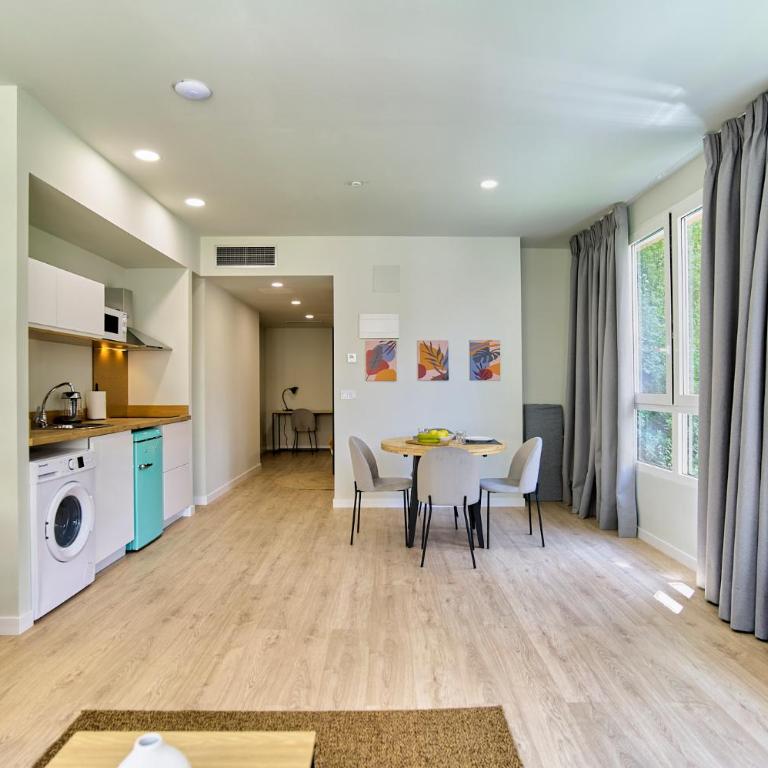 Apartamentos Olivia by gaiarooms - Estudio Superior - 20